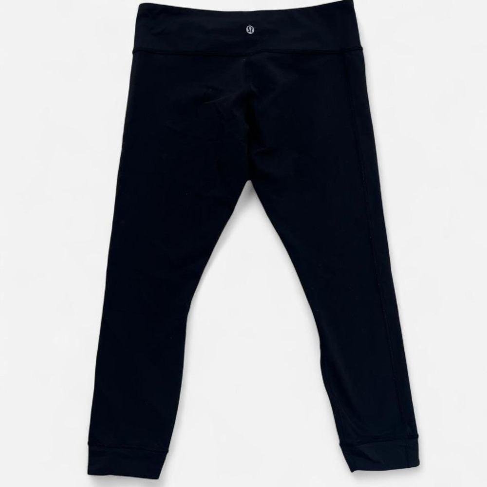 lululemon athletica Black Cropped Leggings